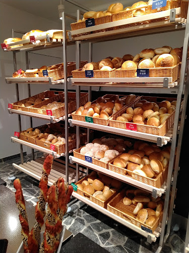 Opinii despre Bakkerij Elly Nijlen în Nijlen - Horeca
