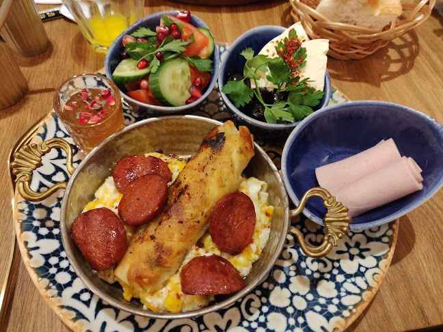 Comentarii opinii despre Zuske