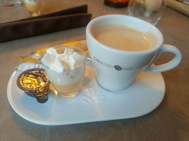 Comentarii opinii despre A L'Envers