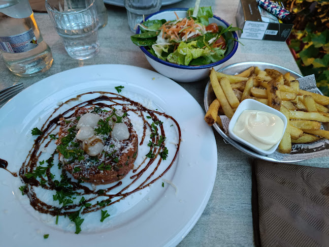 Place Roi Albert 1er 25, 5580 Rochefort