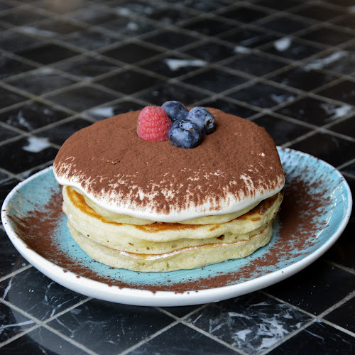 Opinii despre Lloyd Coffee Eatery Louise în Sint-Gillis - Horeca