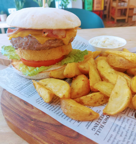 Comentarii opinii despre DeRij62