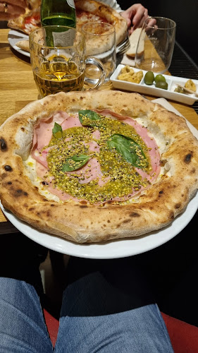 Comentarii opinii despre La Pizza è Bella Cocktail