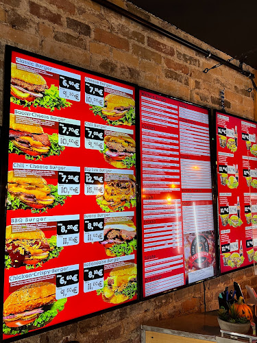 http://www.luxburger.de/