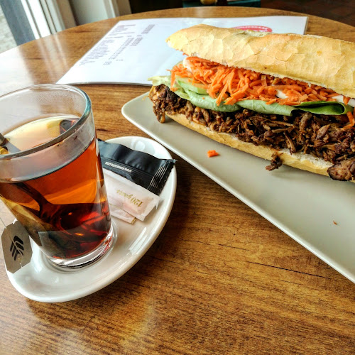 Broodjeszaak Pitoe - Horeca