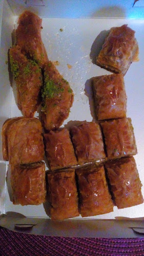 Bereket Bakkerij Open Times