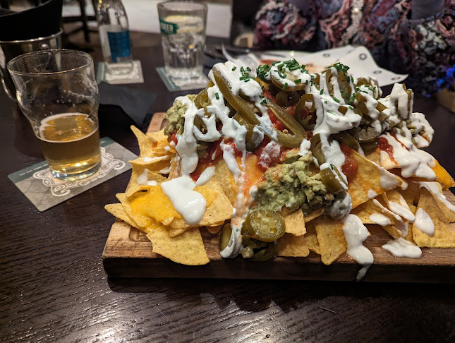 Comentarii opinii despre The Black Sheep