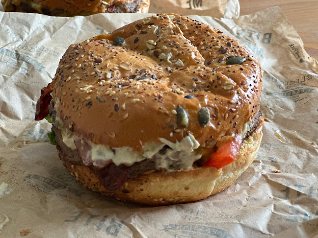 Av. Vésale 18, 1300 Wavre