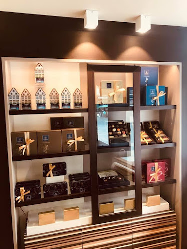 Comentarii opinii despre Leonidas