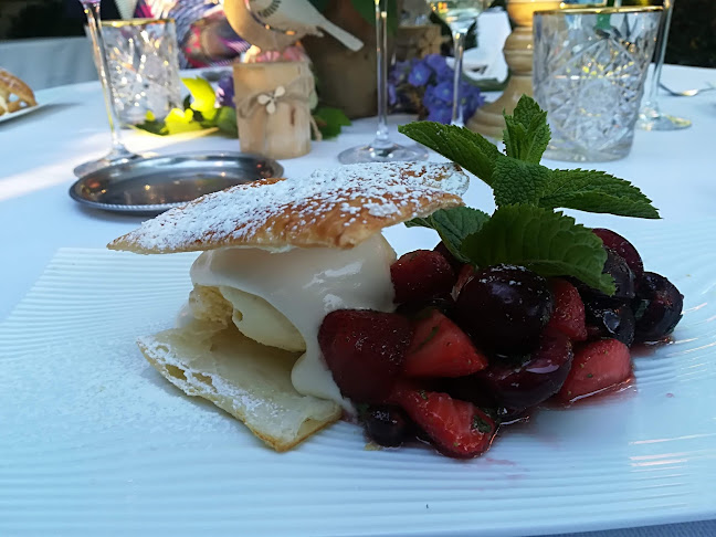http://restaurantdhoeve.be/