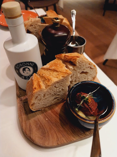 Comentarii opinii despre Den Heerd