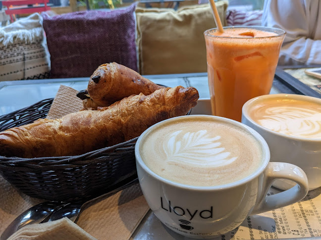 Comentarii opinii despre Lloyd Coffee Eatery Louise
