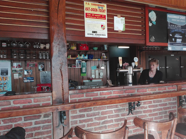 Comentarii opinii despre Den Ijzer