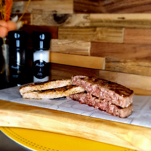 Comentarii opinii despre Burger Bar & More