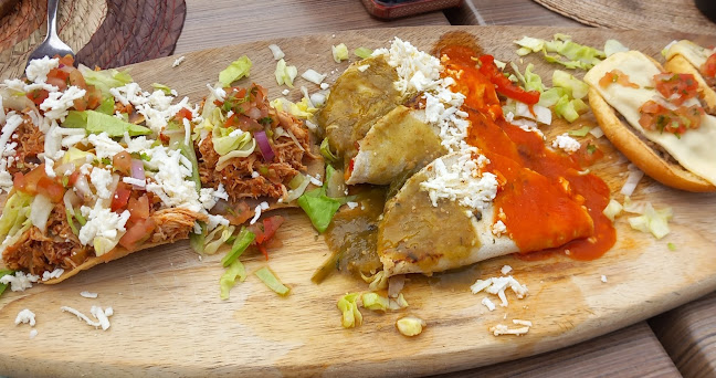 Chau. de Charleroi 113, 6061 Charleroi