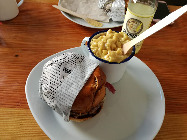 DeliBurgers - Tienen