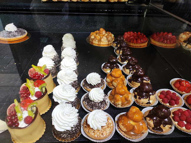 Framboise: Brood & Patisserie Open Times