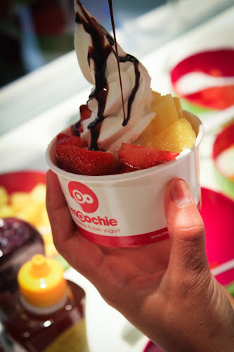 Moochie Fabulous Frozen Yogurt Gent