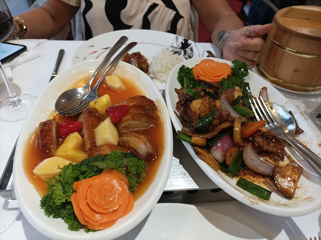 Comentarii opinii despre La Fontaine de Jade