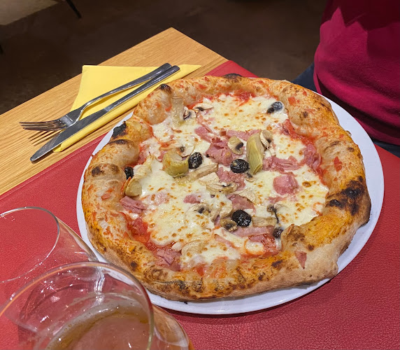 Comentarii opinii despre La Pizza è Bella Cocktail