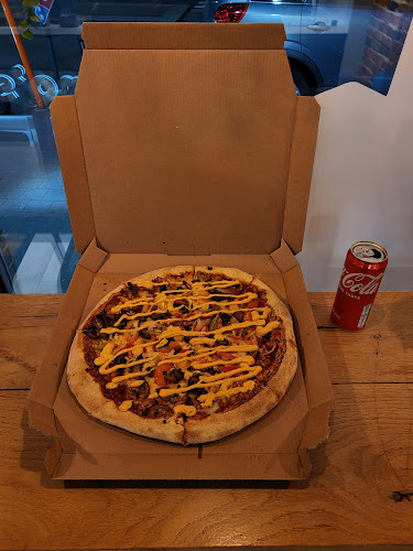 Opinii despre Domino's Pizza Waregem în Waregem - Horeca