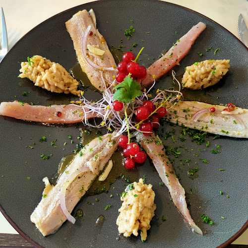 https://www.facebook.com/pizzaeria.chez.gino/