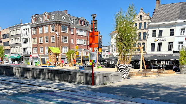 Wekelijkse maandagmarkt Kortrijk - Kortrijk