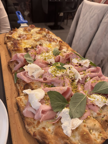 Russopizza Open Times