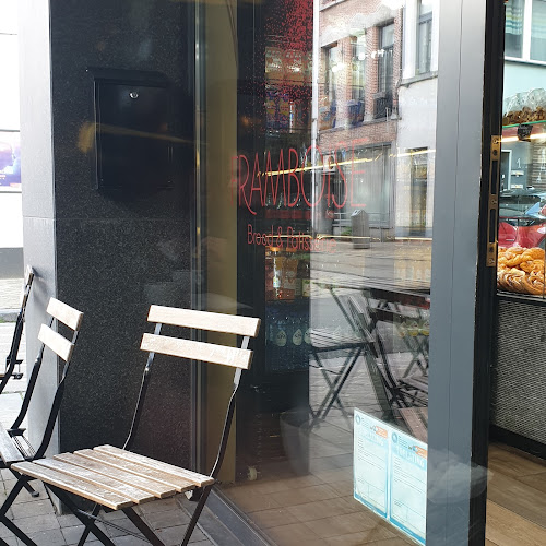 Framboise: Brood & Patisserie Open Times