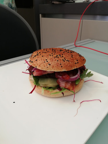 Reviews of Snacktastic in Meerhout - Horeca