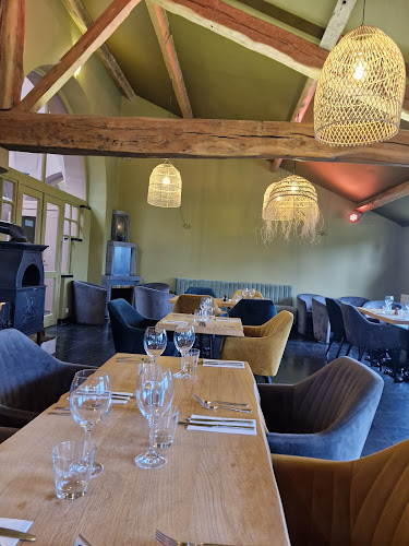 Opinii despre Le Mont Lillois în Braine-l'Alleud - Horeca