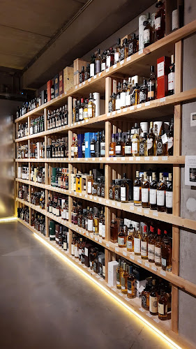Crombé Wines Phone number