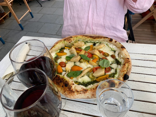 Comentarii opinii despre Basils