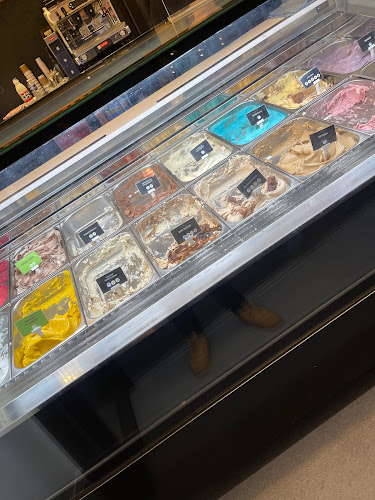 oyya - waffles & ice cream - Horeca