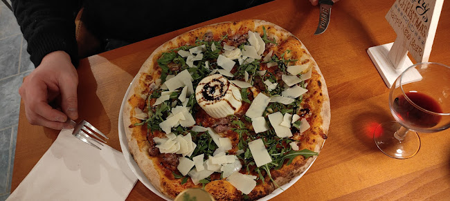 Pizzeria Della Casa Bianca