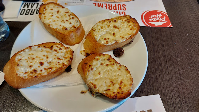 Pizza Hut Phone number