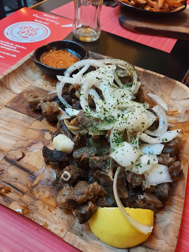 Pili Pili Mons - Mons