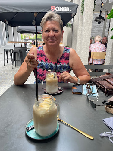 Comentarii opinii despre Klatch.bar