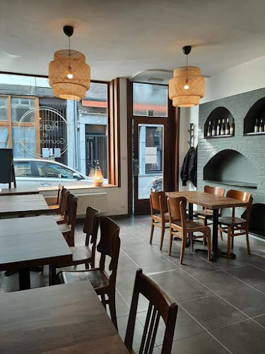 https://www.facebook.com/Plaisir-et-Gourmandise-114713220087423/