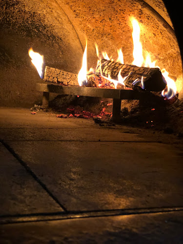 http://www.pizzadimmi.com/