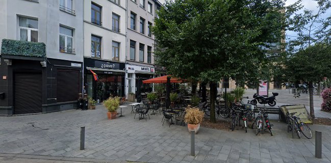 Café Plastron