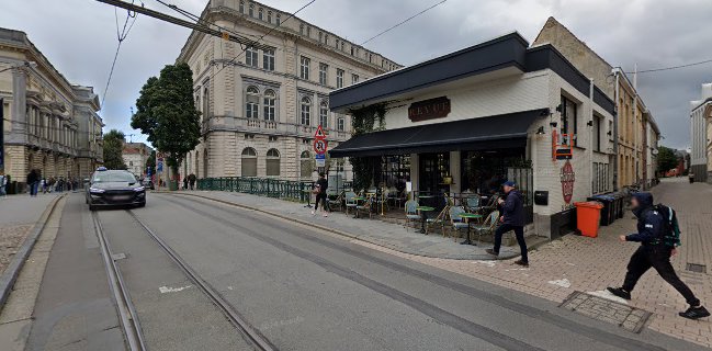 Revue