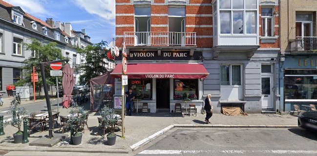 Violon du Parc Cafe