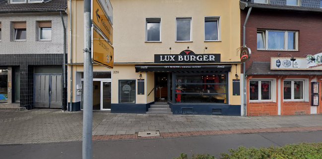 LUX BURGER