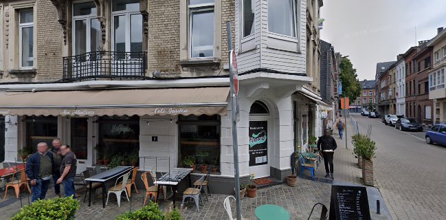Aux alentours